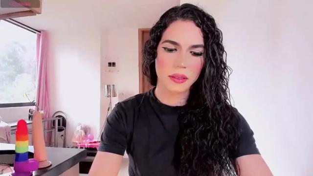 Image 10 of venecismarin Stream on Chaturbate on 14 months ago