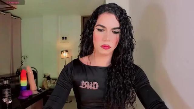 Image 10 of venecismarin Stream on Chaturbate on 14 months ago
