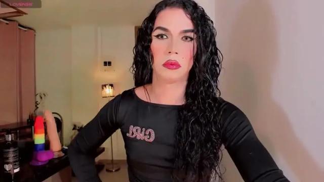 Image 4 of venecismarin Stream on Chaturbate on 14 months ago