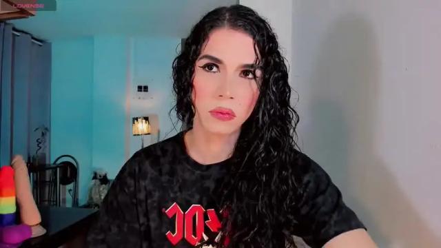 Image 3 of venecismarin Stream on Chaturbate on 13 months ago
