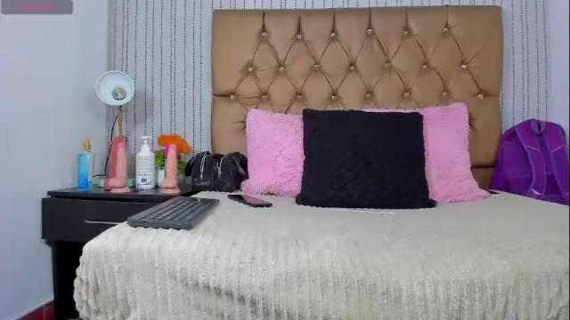 Image 7 of veneno_hot Stream on Chaturbate on 1 month ago