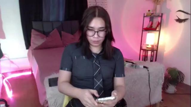 Image 8 of veniceseduction Stream on Chaturbate on 23 days ago