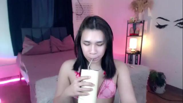 Image 2 of veniceseduction Stream on Chaturbate on 4 days ago