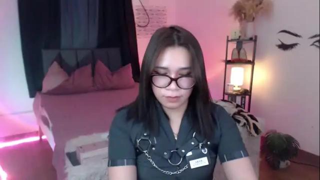 Image 2 of veniceseduction Stream on Chaturbate on 1 month ago