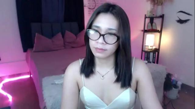 Image 3 of veniceseduction Stream on Chaturbate on 1 month ago