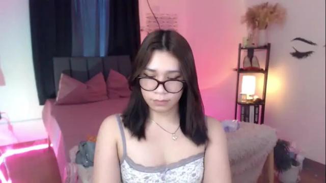 Image 4 of veniceseduction Stream on Chaturbate on 27 days ago