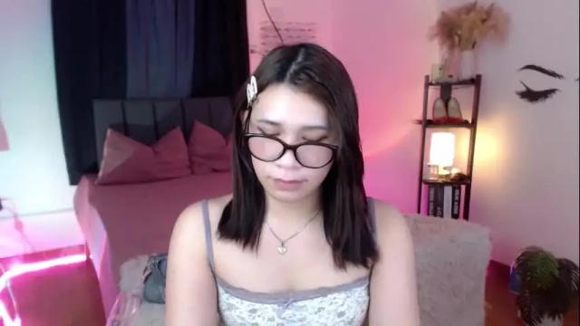 Image 12 of veniceseduction Stream on Chaturbate on 26 days ago