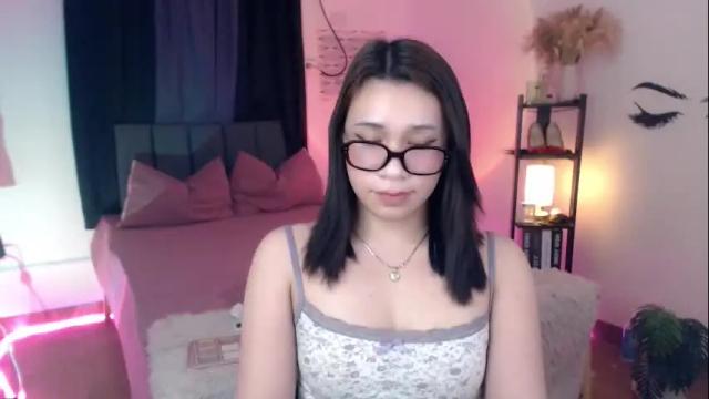 Image 12 of veniceseduction Stream on Chaturbate on 25 days ago