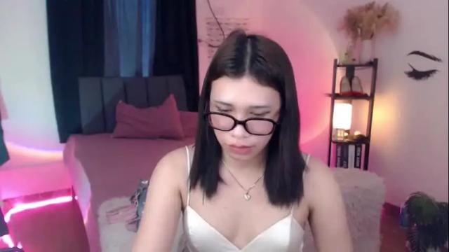 Image 8 of veniceseduction Stream on Chaturbate on 23 days ago