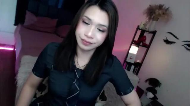 Image 3 of veniceseduction Stream on Chaturbate on 2 months ago