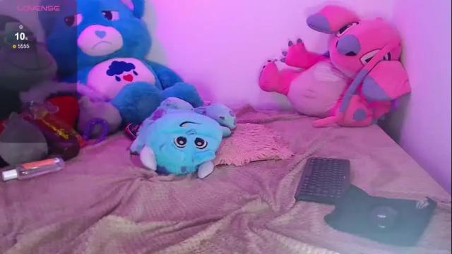 Image 4 of venus_26_ Stream on Chaturbate on 3 months ago