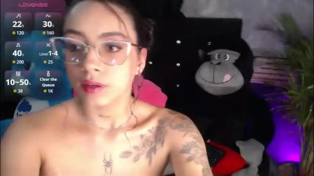 Image 12 of venus_26_ Stream on Chaturbate on 2 days ago