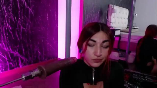 Image 7 of venus_dollce Stream on Chaturbate on 24 days ago