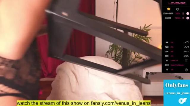 Image 6 of venus_in_jeans Stream on Chaturbate on 13 months ago