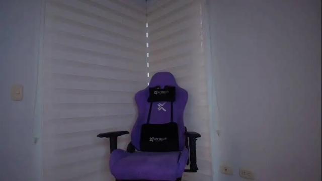 Image 7 of venus_leroy Stream on Chaturbate on 1 month ago
