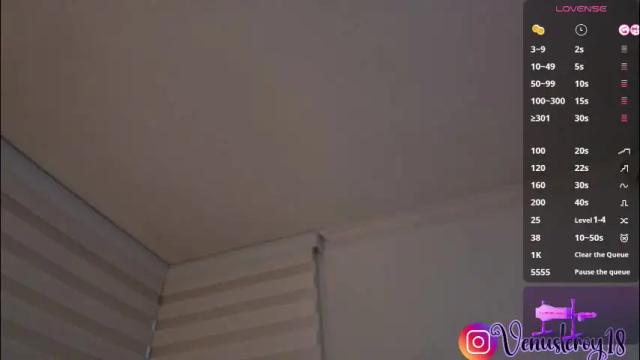 Image 4 of venus_leroy Stream on Chaturbate on 1 month ago