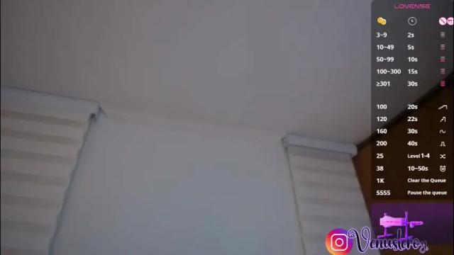 Image 4 of venus_leroy Stream on Chaturbate on 1 month ago