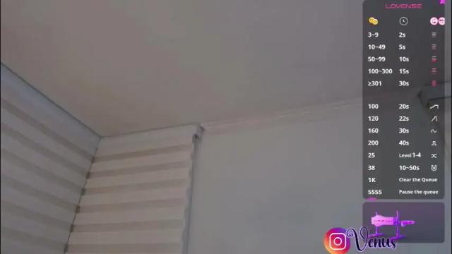 Image 3 of venus_leroy Stream on Chaturbate on 1 month ago