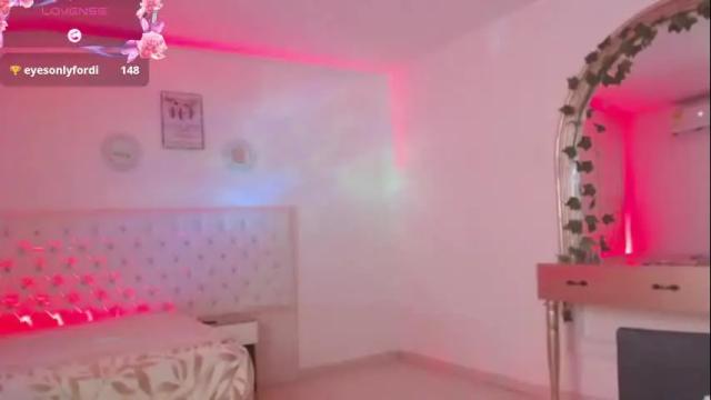 Image 6 of venus_serenity_ Stream on Chaturbate on 1 month ago