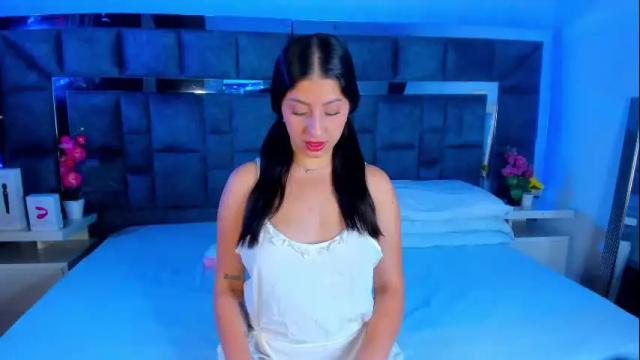 Image 2 of venus_velez Stream on Chaturbate on 1 month ago