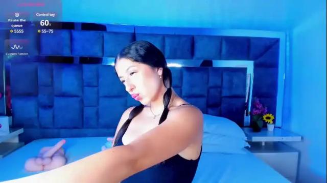 Image 3 of venus_velez Stream on Chaturbate on 13 days ago