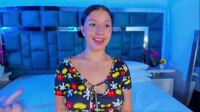 Image 10 of venus_velez Stream on Chaturbate on 2 days ago