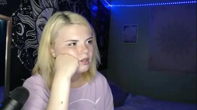 Image 10 of venusastar Stream on Chaturbate on 3 months ago