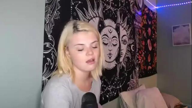 Image 11 of venusastar Stream on Chaturbate on 3 months ago