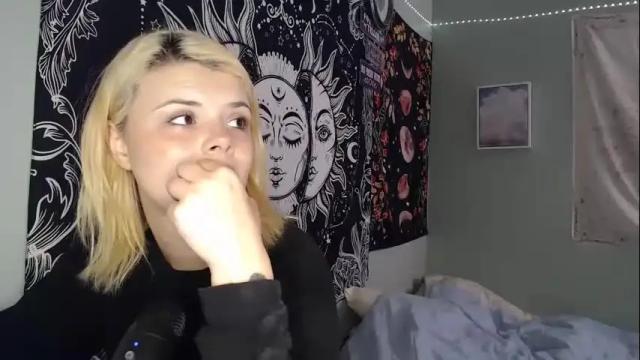 Image 6 of venusastar Stream on Chaturbate on 2 months ago