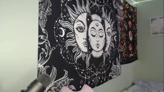 Image 8 of venusastar Stream on Chaturbate on 2 months ago