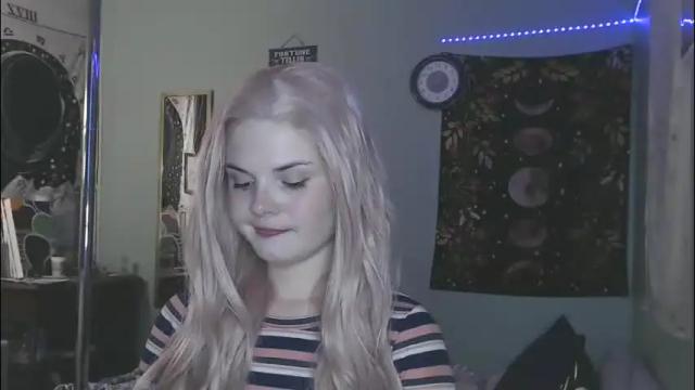 Image 7 of venusastar Stream on Chaturbate on 19 days ago