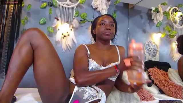 Image 6 of venusbsq Stream on Chaturbate on 1 month ago