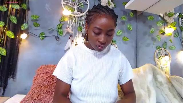 Image 3 of venusbsq Stream on Chaturbate on 15 days ago