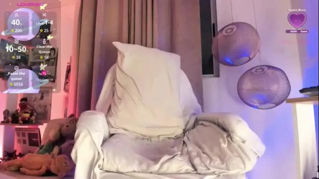 Image 8 of venuslusty Stream on Chaturbate on 27 days ago