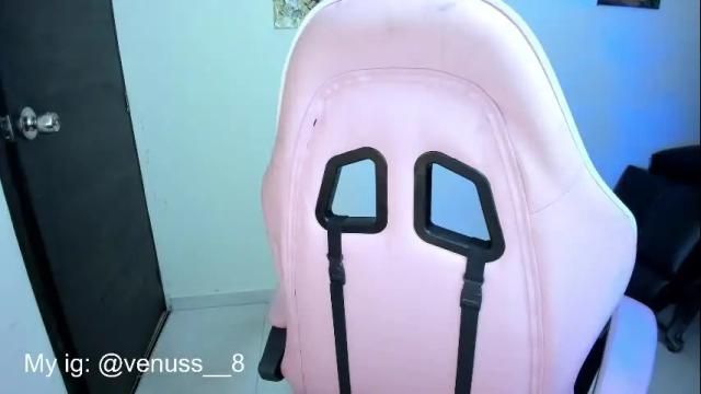 Image 6 of venussx_x Stream on Chaturbate on 24 days ago