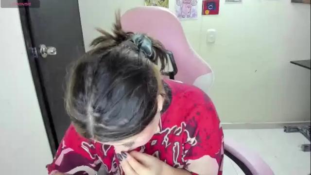 Image 3 of venussx_x Stream on Chaturbate on 13 days ago
