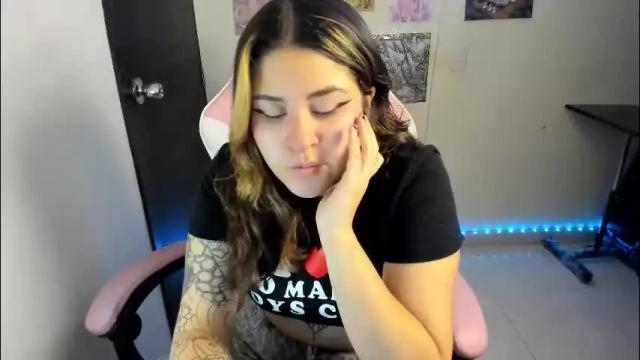 Image 2 of venussx_x Stream on Chaturbate on 2 months ago