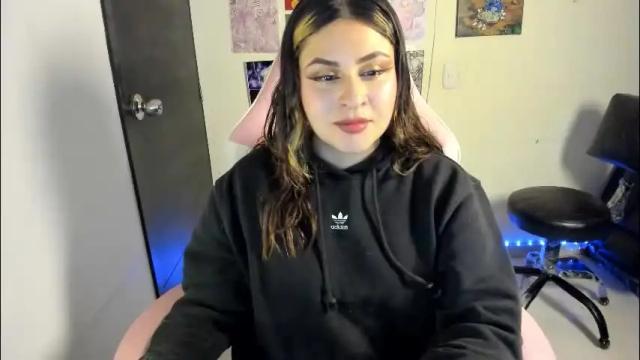 Image 3 of venussx_x Stream on Chaturbate on 2 months ago