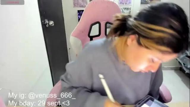 Image 6 of venussx_x Stream on Chaturbate on 1 month ago