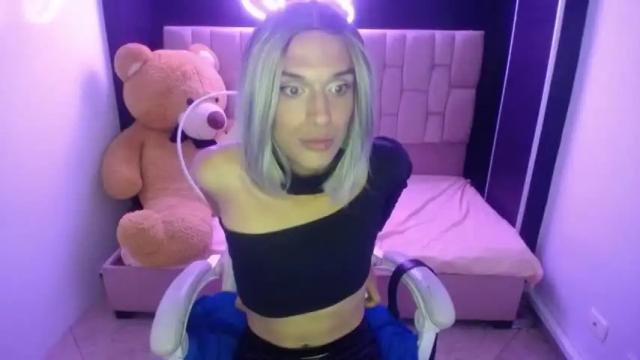 Image 4 of venuxxx_b Stream on Chaturbate on 17 months ago