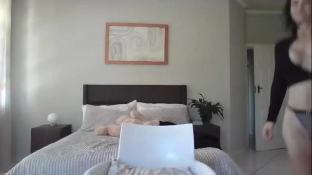 Image 3 of vera1983xx Stream on Chaturbate on 1 month ago