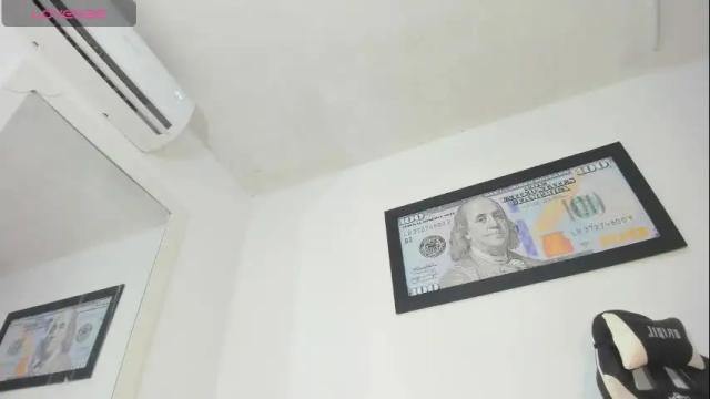 Image 2 of vera_candella Stream on Chaturbate on 1 month ago