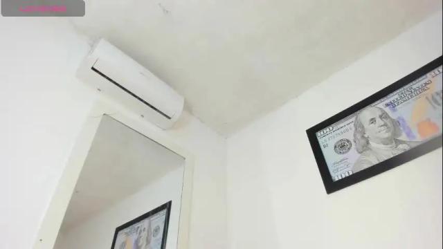 Image 2 of vera_candella Stream on Chaturbate on 1 month ago