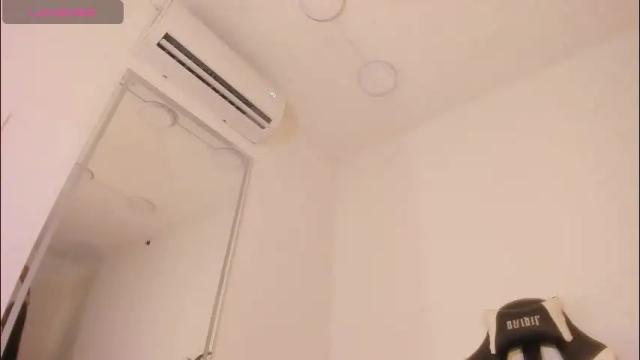 Image 4 of vera_candella Stream on Chaturbate on 1 month ago