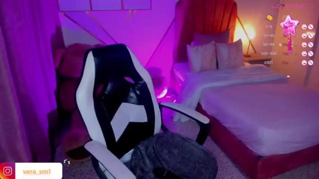 Image 4 of vera_cutee_ Stream on Chaturbate on 14 months ago