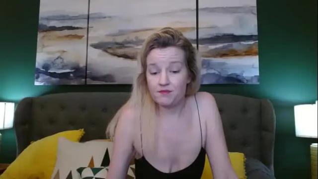 Image 2 of verajames Stream on Chaturbate on 12 days ago