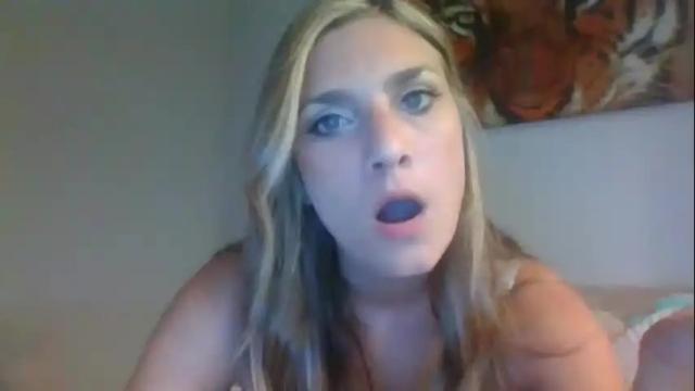 Image 3 of verleighh3 Stream on Chaturbate on 2 months ago