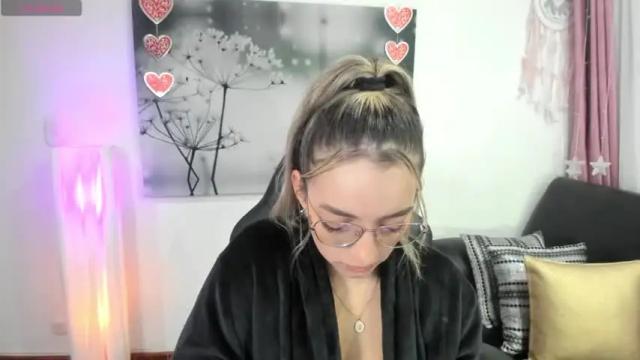 Image 11 of vero_mars Stream on Chaturbate on 13 months ago