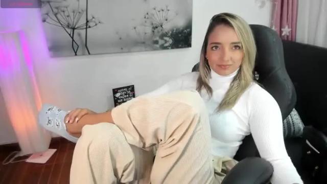 Image 8 of vero_mars Stream on Chaturbate on 13 months ago