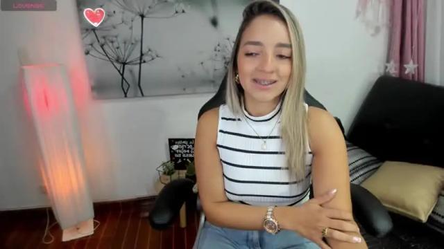 Image 10 of vero_mars Stream on Chaturbate on 12 months ago